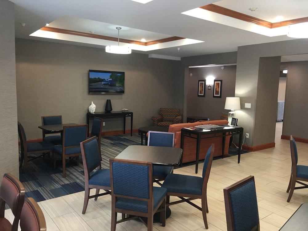 Holiday Inn Express Hotel & Suites Limon I-70/Exit 359 By Ihg Exterior photo
